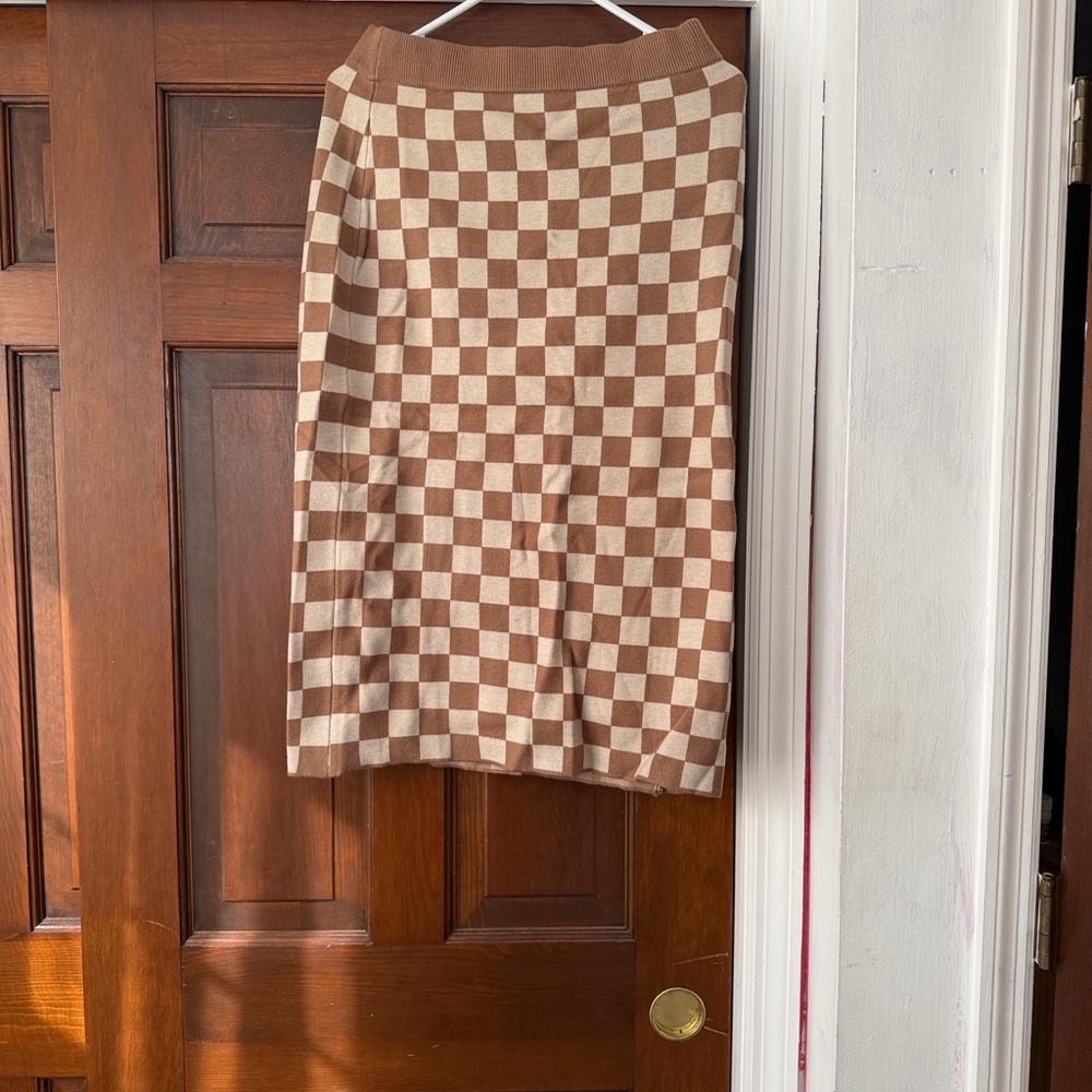Polagram Brown and White Checkered Pencil Skirt
